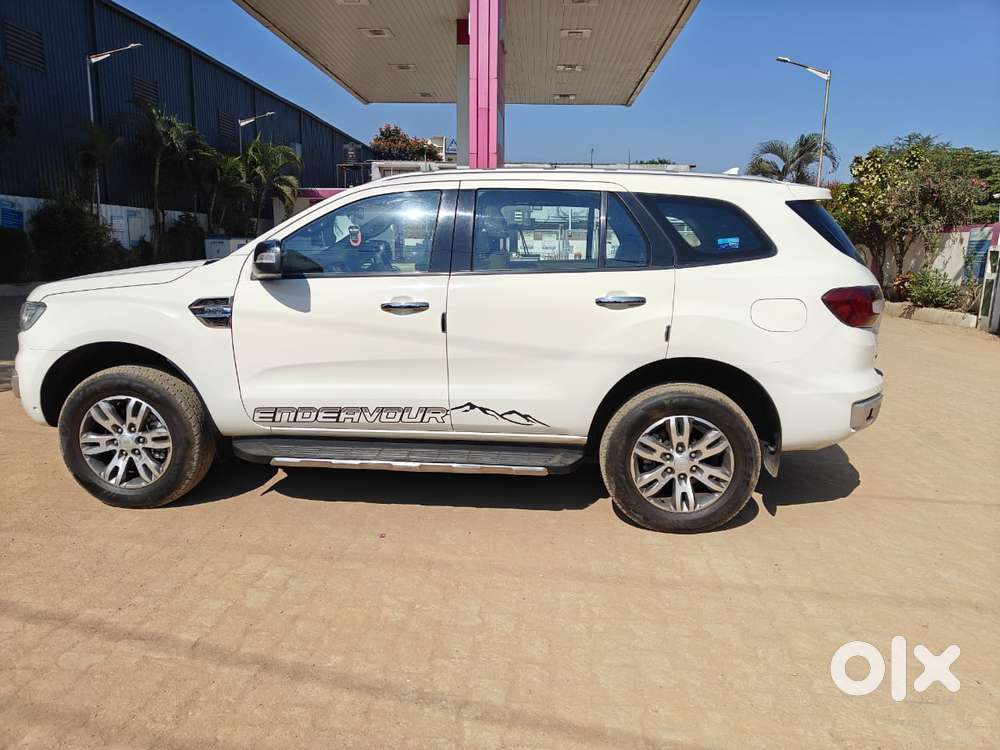 Ford Endeavour 3.2 Titanium At 4x4, 2017, Diesel