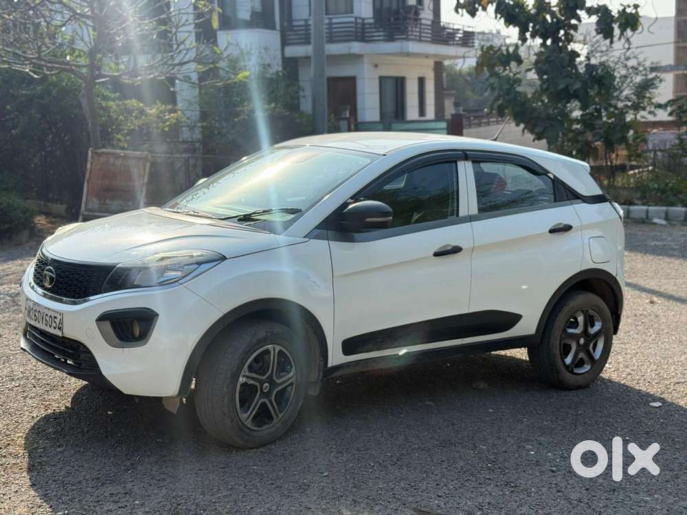 Tata Nexon 1.2 Revotron Xma Amt, 2019, Diesel