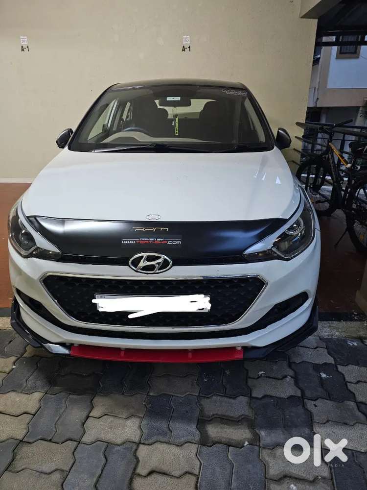 Hyundai Elite I20 Sportz 2017 Petrol Well Maintained