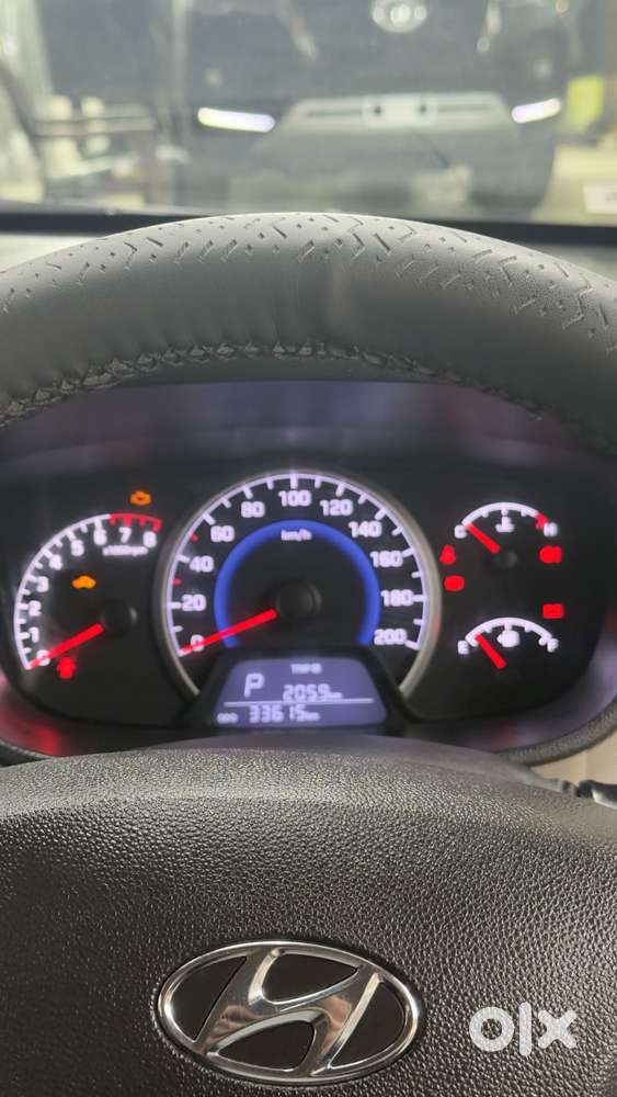 Hyundai Grand I10 Sportz (o) 1.2 At Vtvt, 2019, Petrol