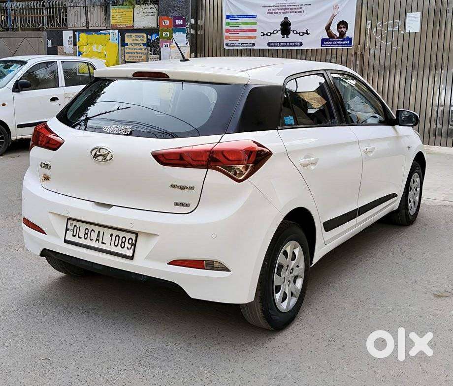 Hyundai I20 Magna 1.2 Mt, 2015, Petrol