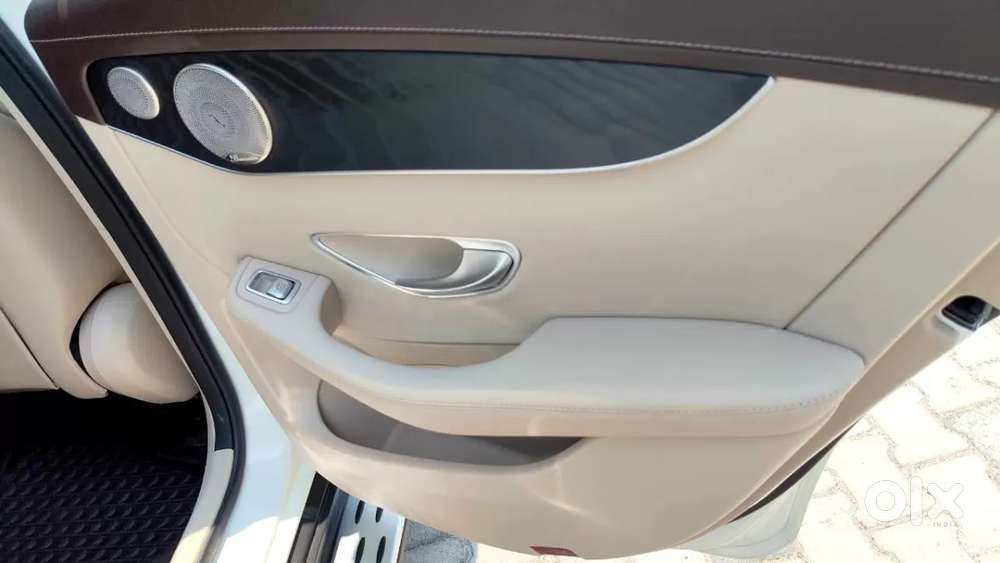 Mercedes-benz Glc Class 200, 2023, Petrol