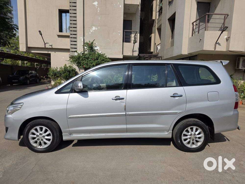 Toyota Innova 2.5 V 7 Str, 2012, Diesel
