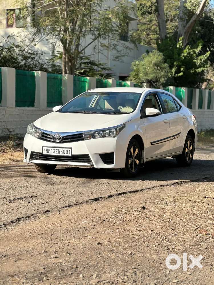 Toyota Corolla Altis 2016 Diesel 54000 Km Driven