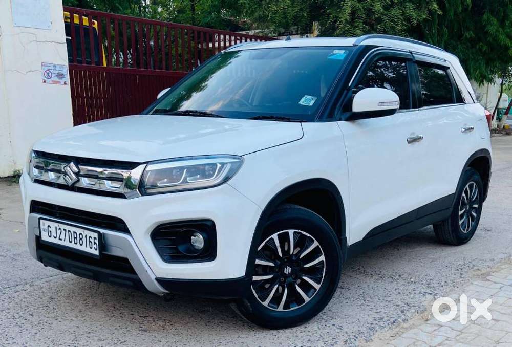 Maruti Suzuki Brezza 1.5 Zxi Plus Smart Hybrid, 2020, Cng & Hybrids