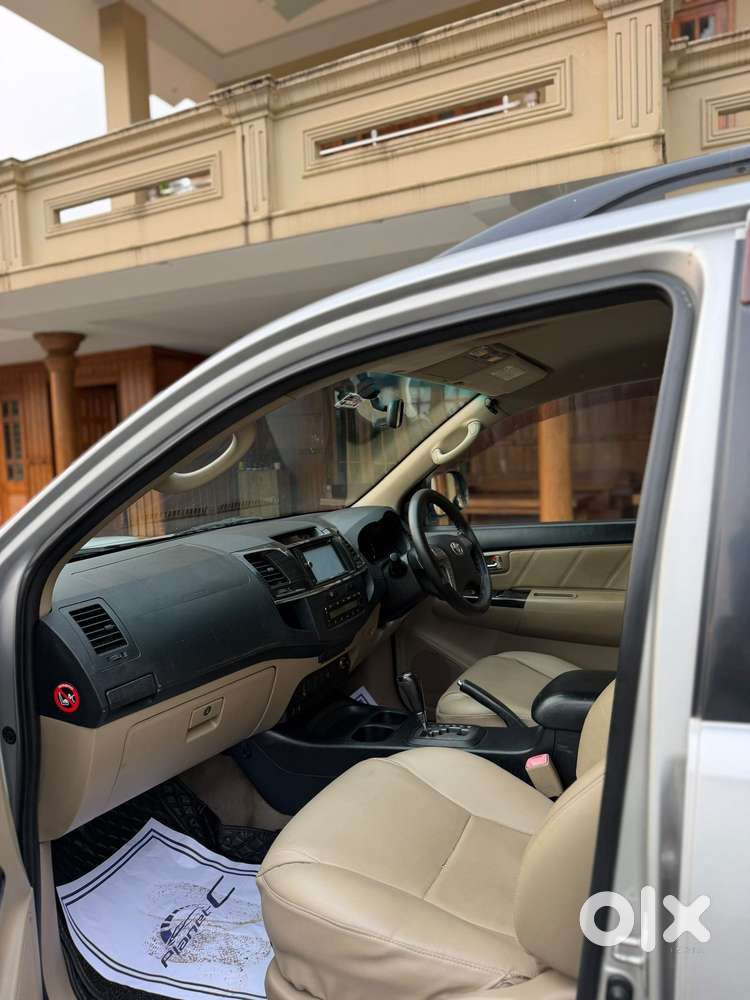 Toyota Fortuner 4x2 At, 2014, Diesel