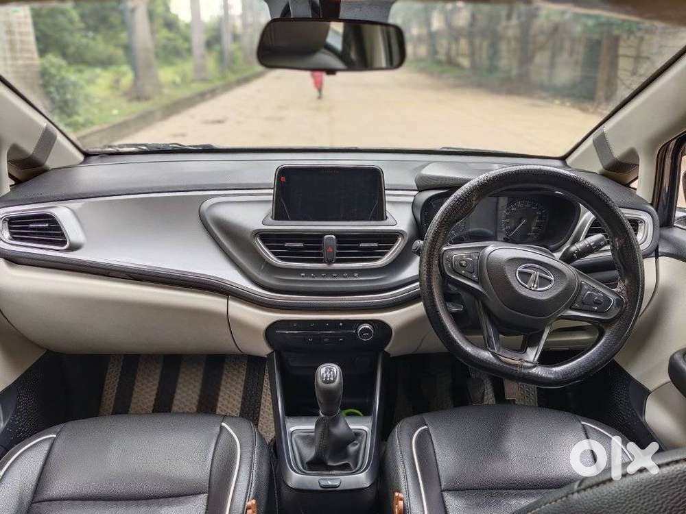 Tata Altroz 1.2 Xt, 2021, Petrol