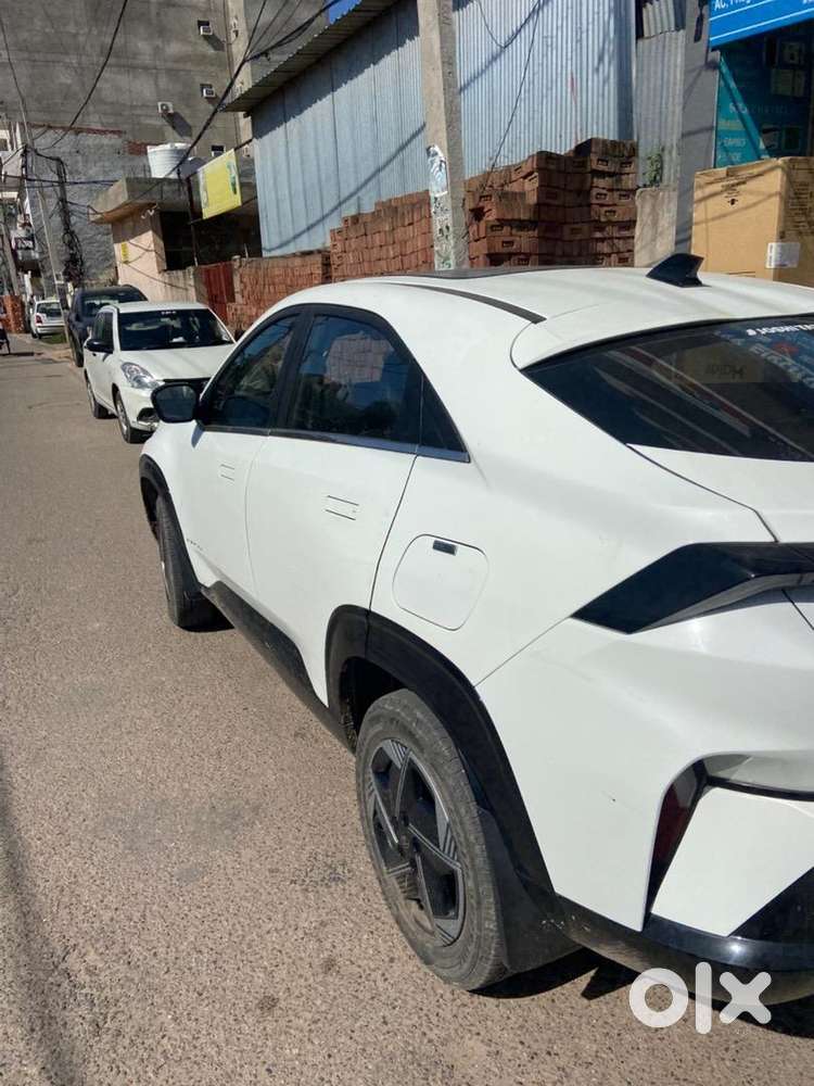 Tata Curvv Petrol Good Condition