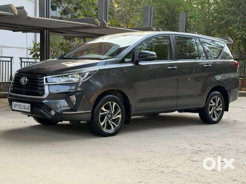 Toyota Innova Crysta [2020-ongoing] 2.4 Gx At 8 Str, 2022, Diesel