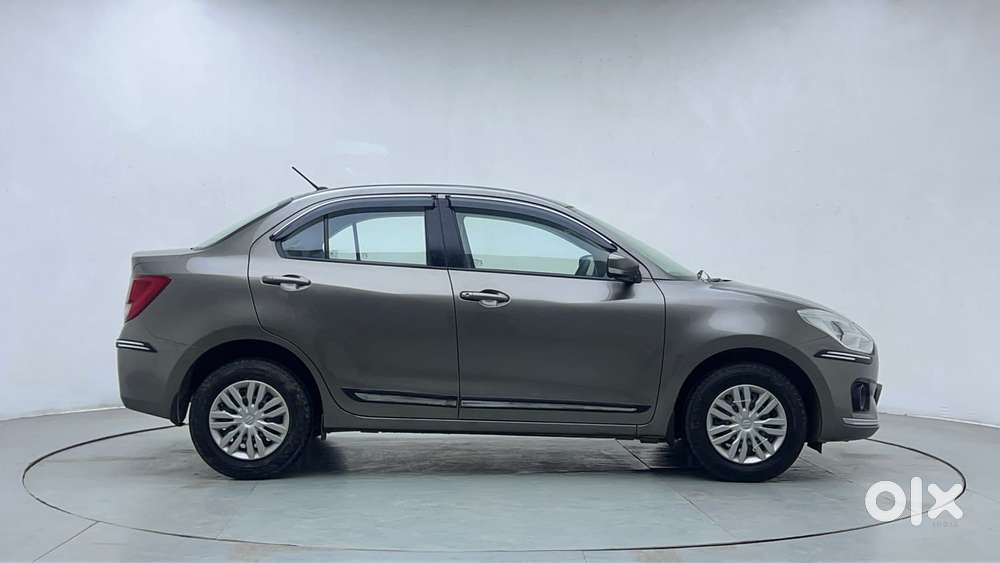 Maruti Suzuki Dzire 1.2 Vxi Amt, 2019, Petrol