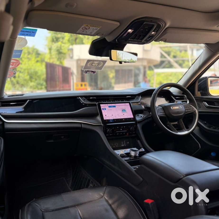 Jeep Grand Cherokee Limited (o) 4x4 At, 2023, Petrol