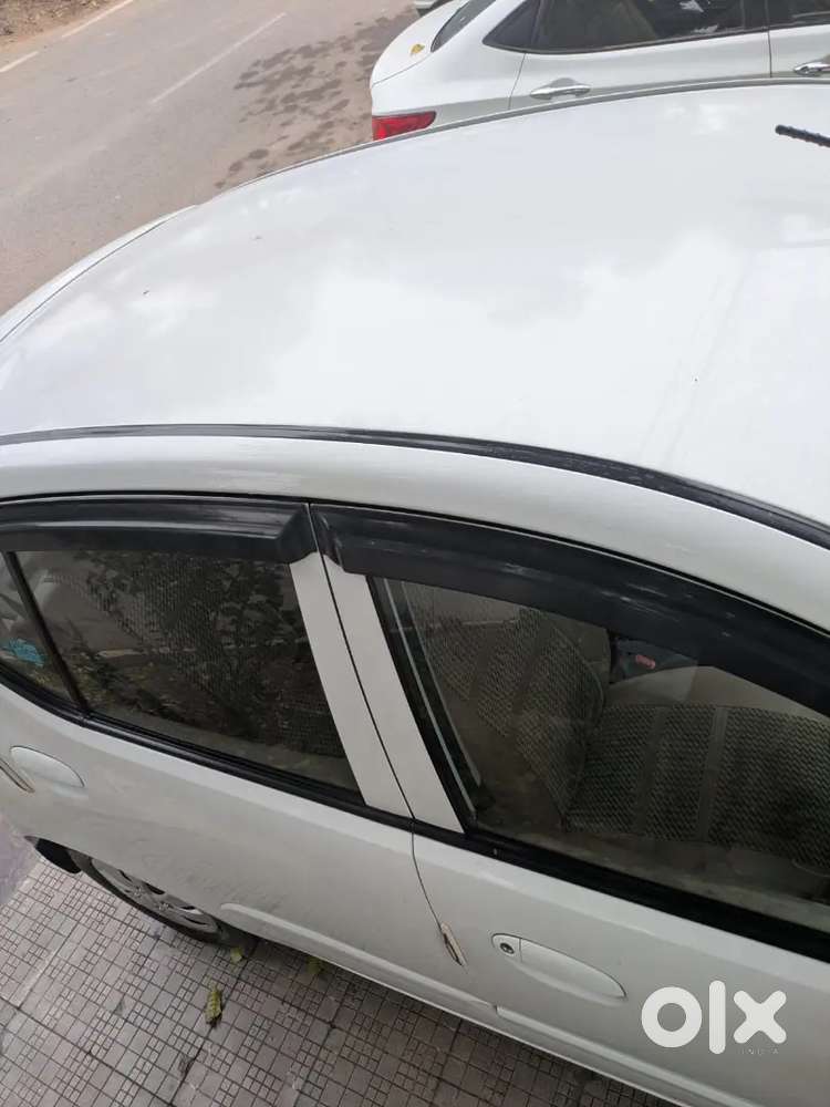 Hyundai I10 Sportz Petrol 2012