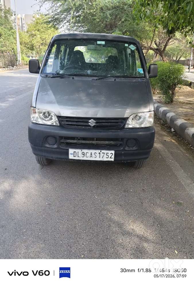Petrol +cng  Company Fitted Goodd Tyre Original Body