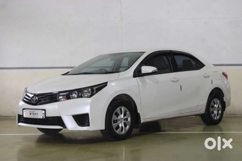 Toyota Corolla Altis [ ] 1.8 J, 2016, Petrol