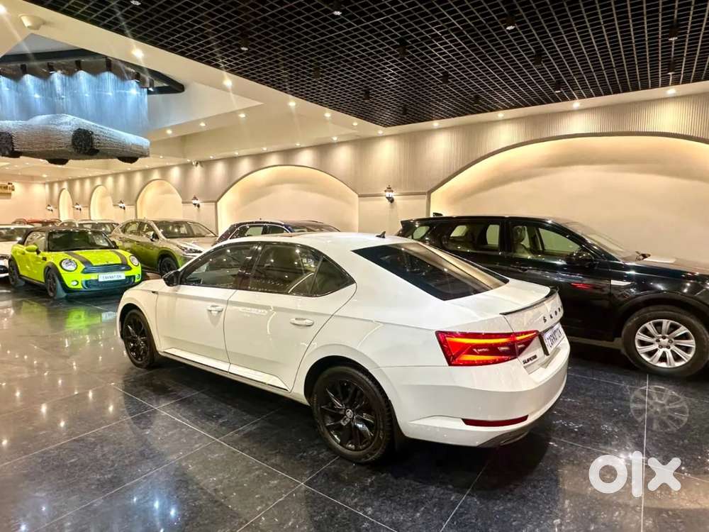 Skoda Superb, 2021, Petrol