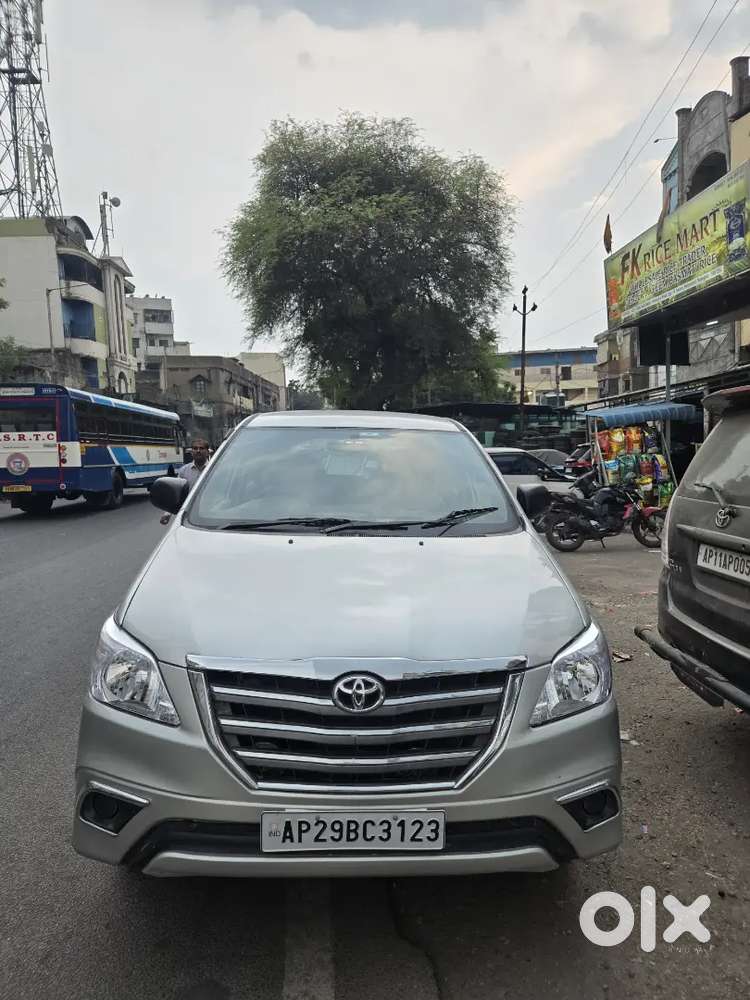 Toyota Innova 20008 Diesel 220000 Km Driven