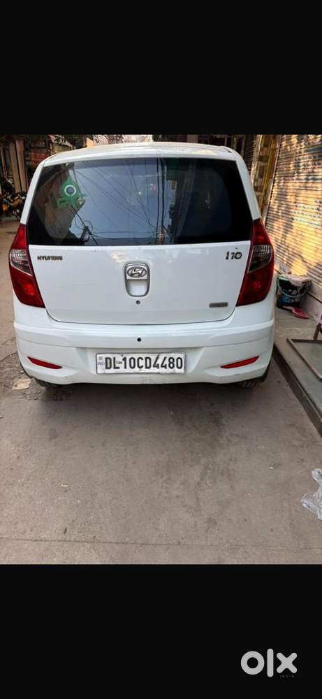Hyundai I10 2012 Petrol Good Condition With Cng