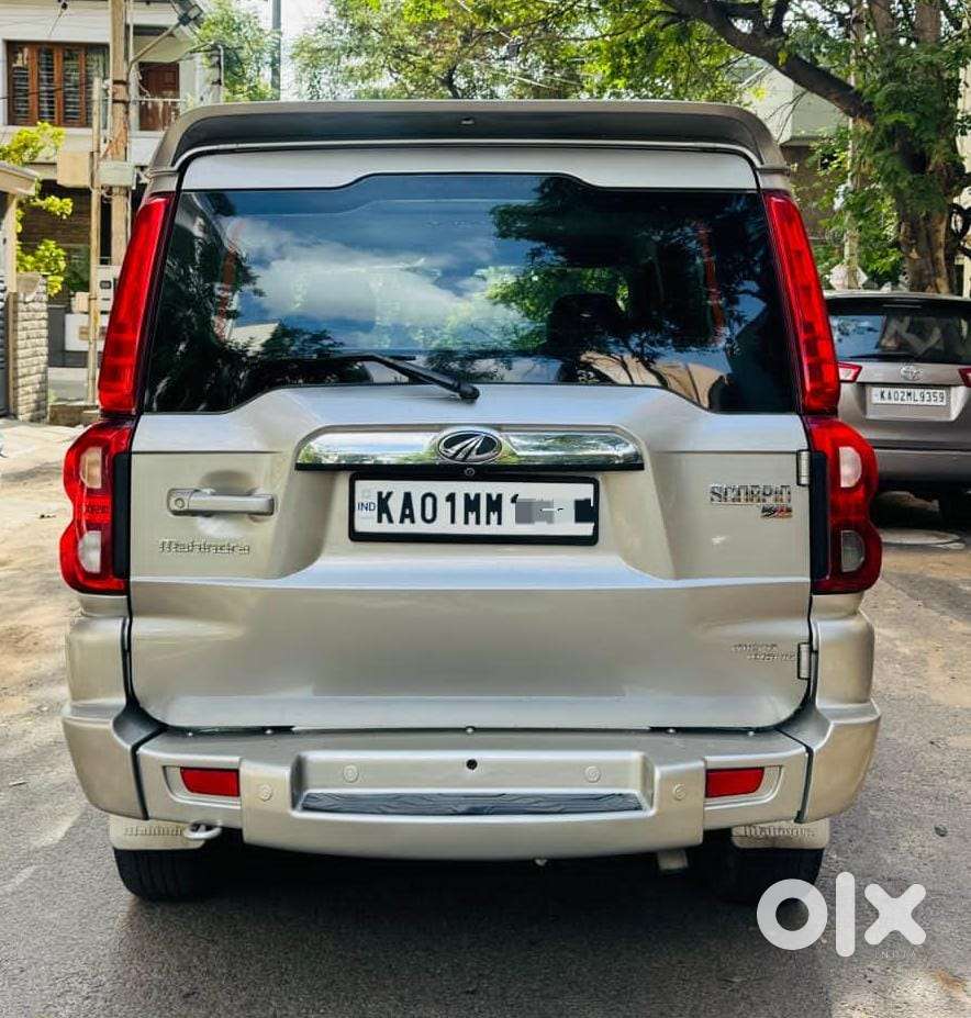Mahindra Scorpio S10, 2015, Diesel