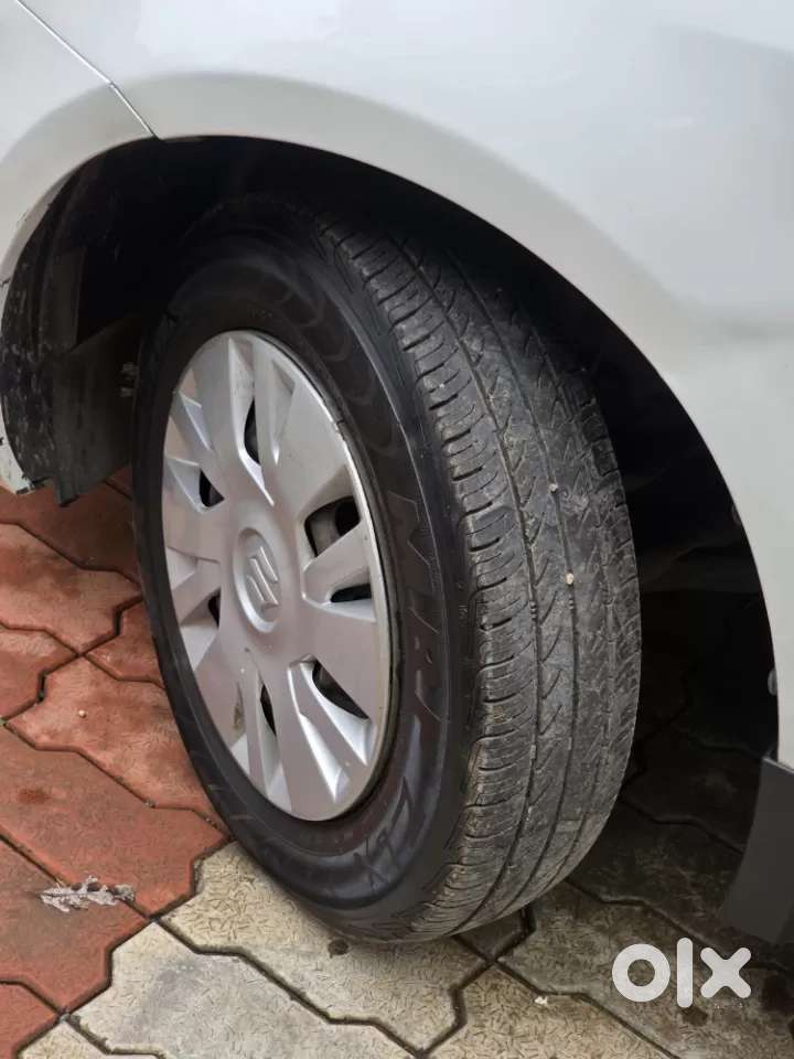 Maruti Suzuki Swift Vxi, 2013, Petrol