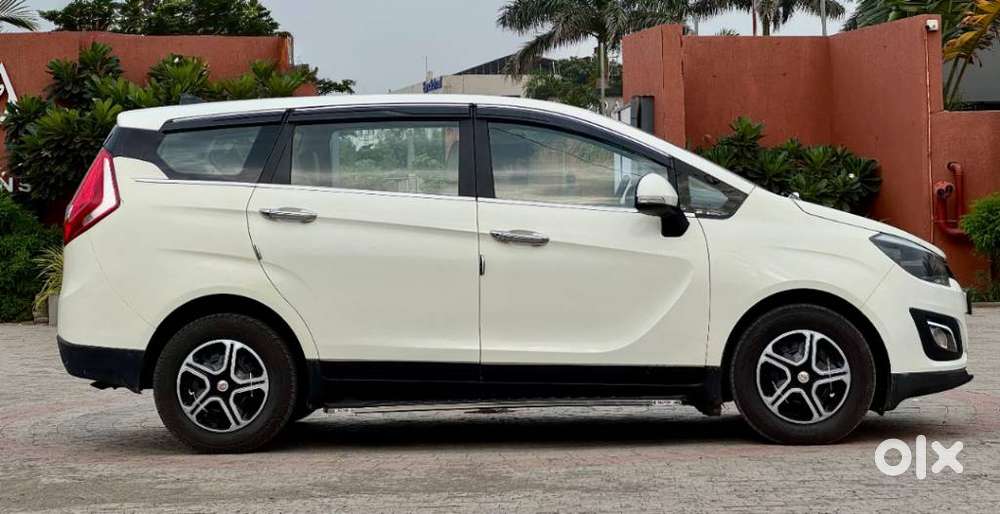 Mahindra Marazzo M2 8str, 2022, Diesel