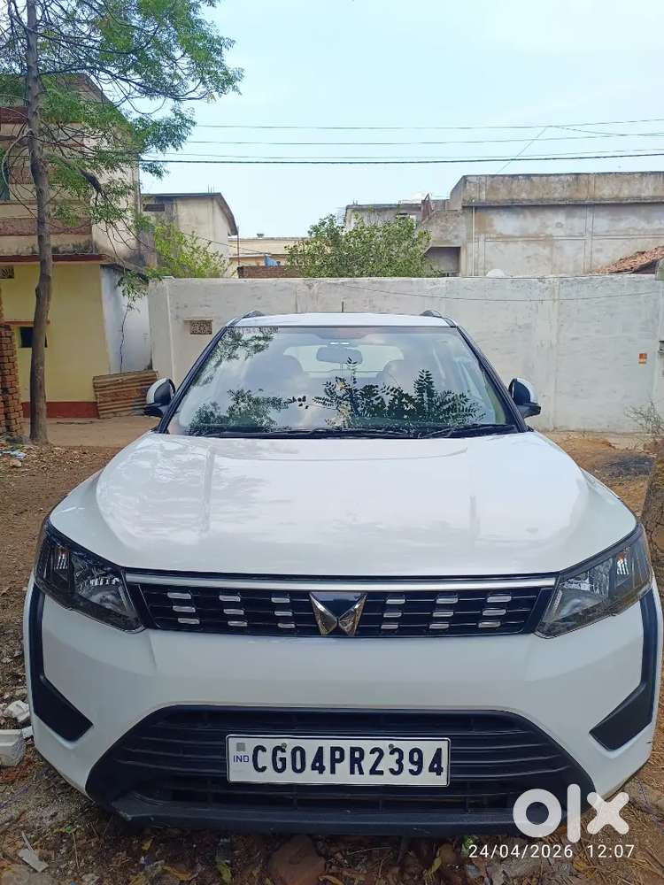 Mahindra Xuv300 2024 Petrol 145309 Km Driven