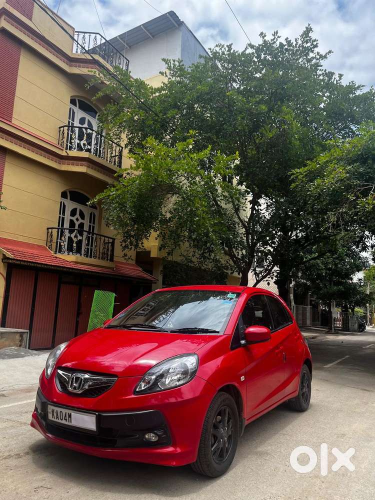 Honda Brio V Mt, 2012, Petrol