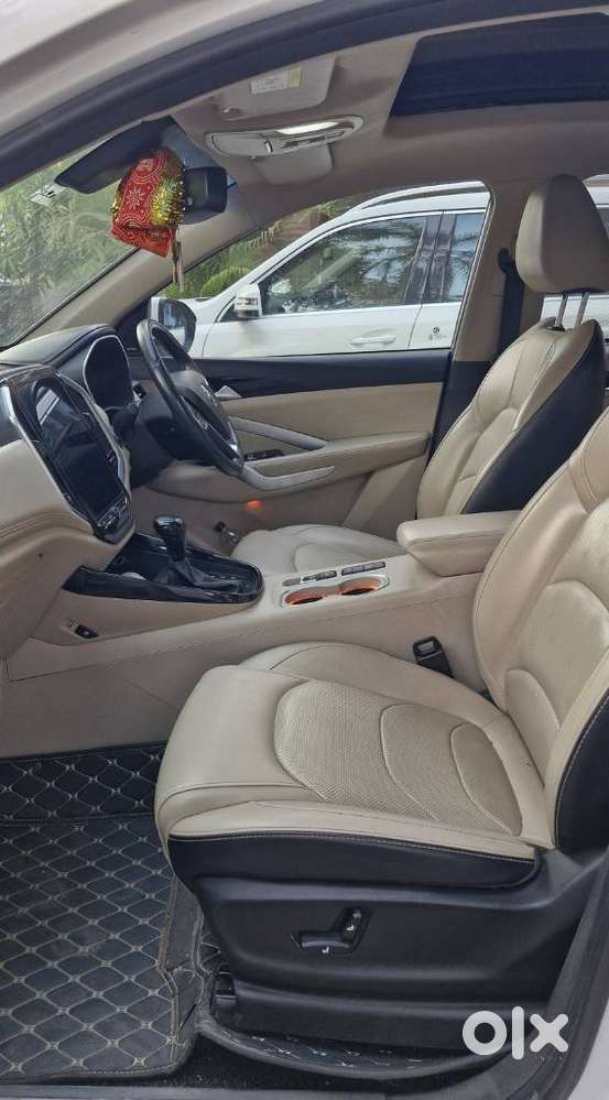 Mg Hector Plus 1.5 Sharp Dct, 2023, Petrol