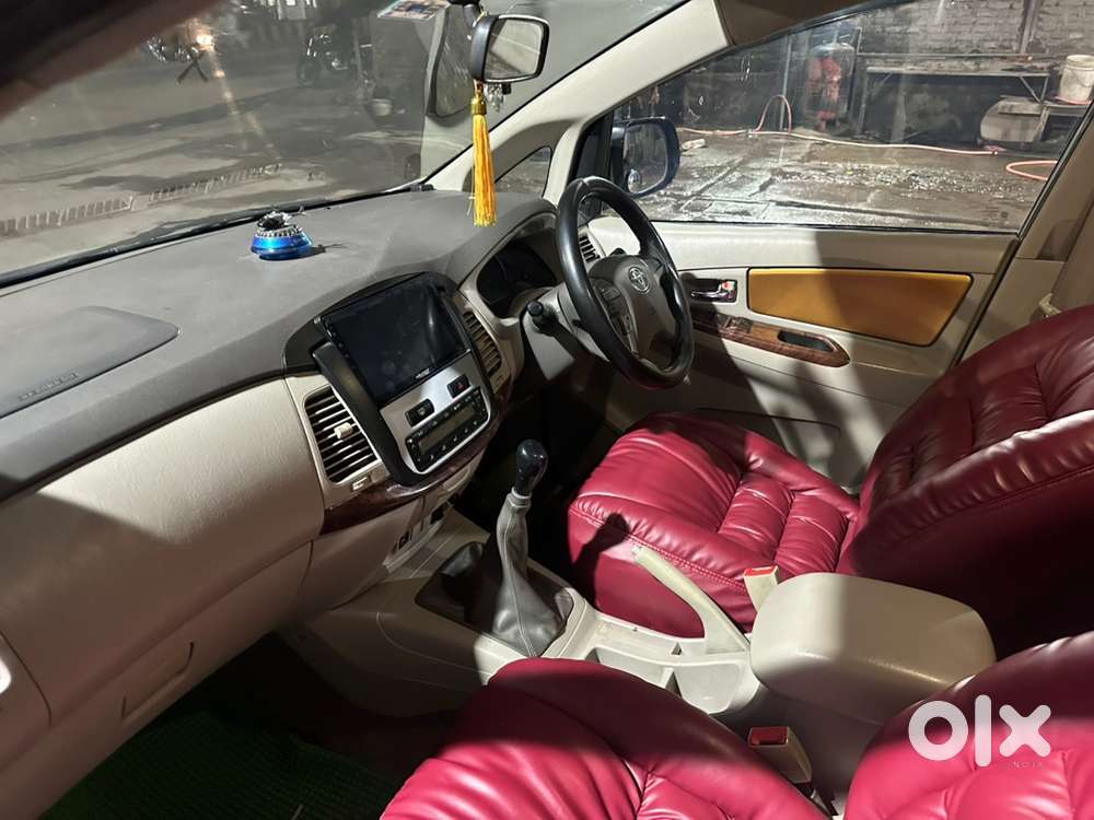 Toyota Innova 2012 Km Driven