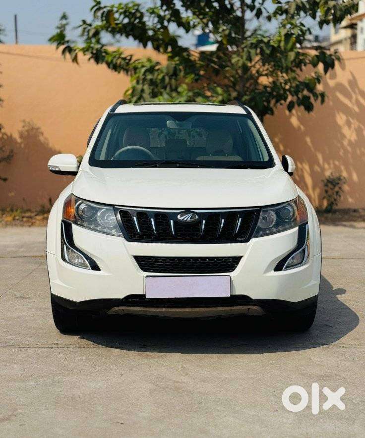 Mahindra Xuv500 2.2 W10 Sportz Edition Mt, 2016, Diesel