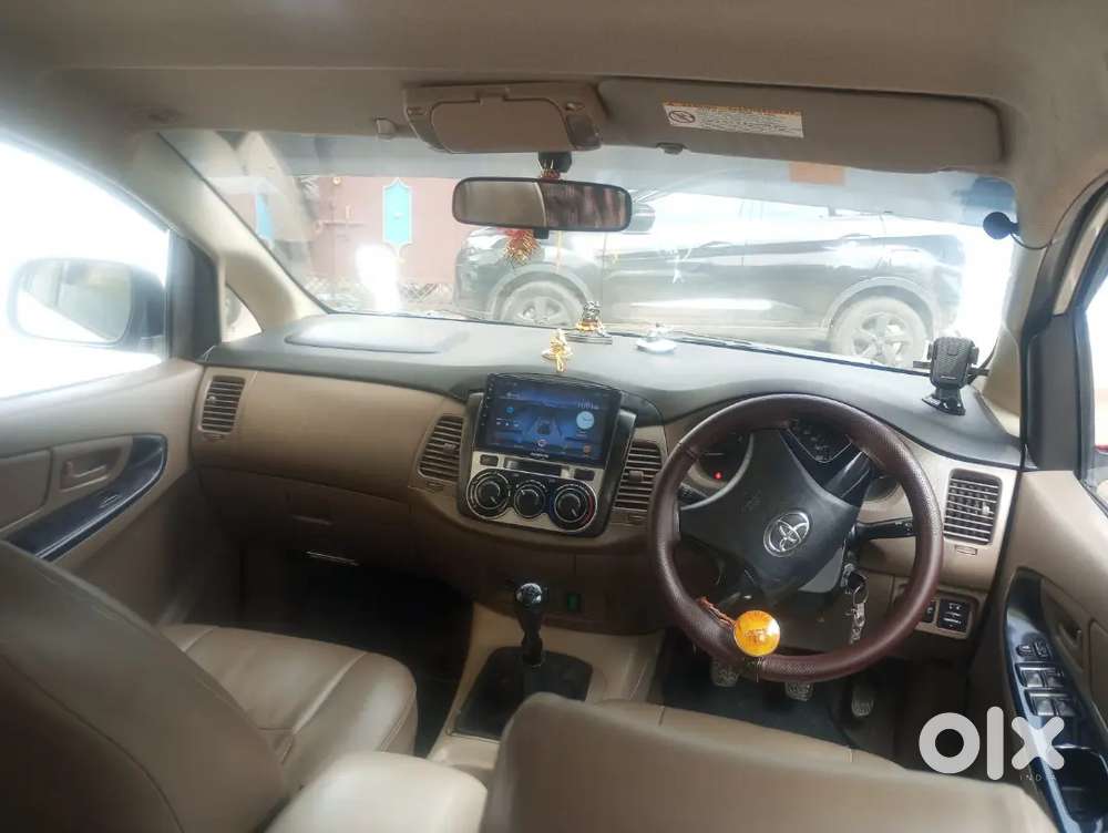 Innova Diesal 
December 2015 Model
Good Condition 
Urgent Sell