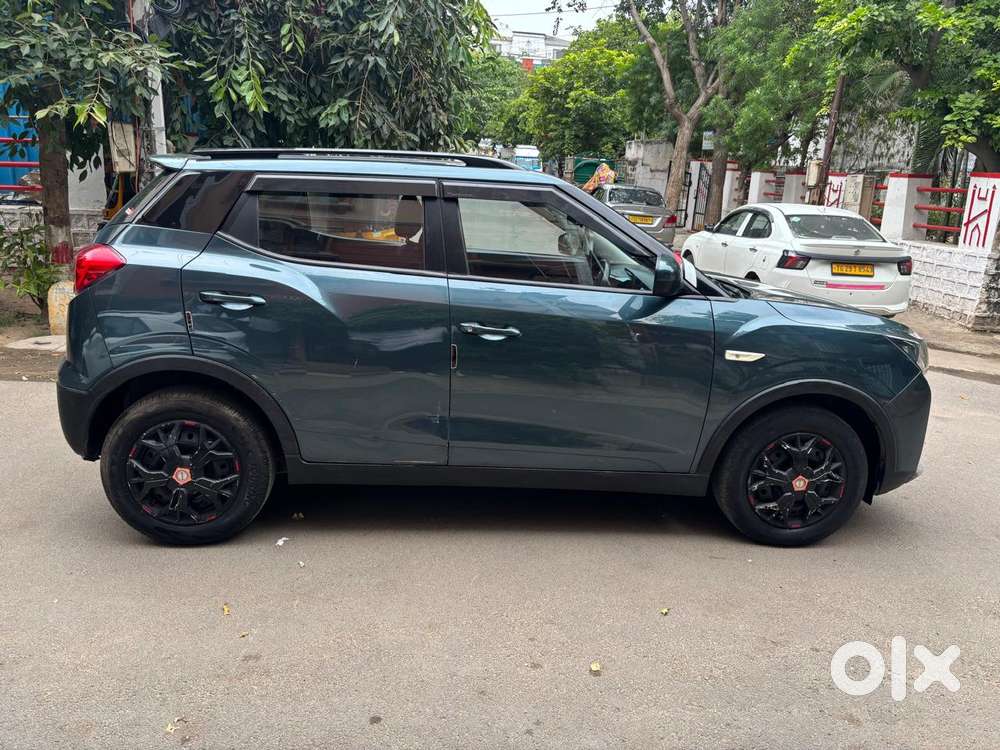 Mahindra Xuv300 W6, 2021, Petrol