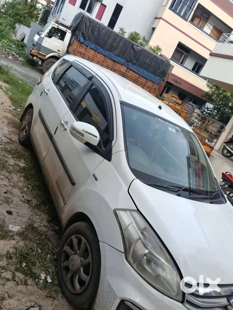 2nd Owner Maruti Suzuki Ertiga 2016 Diesel Manual
