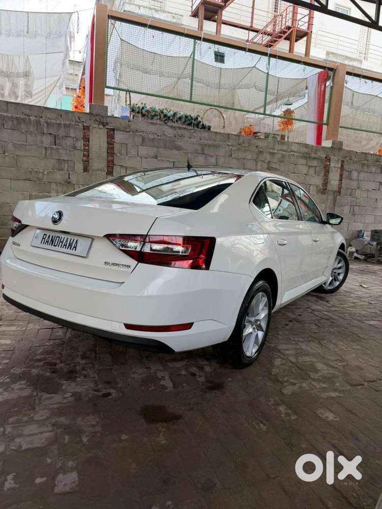 Skoda Car Petrol 2016 Used