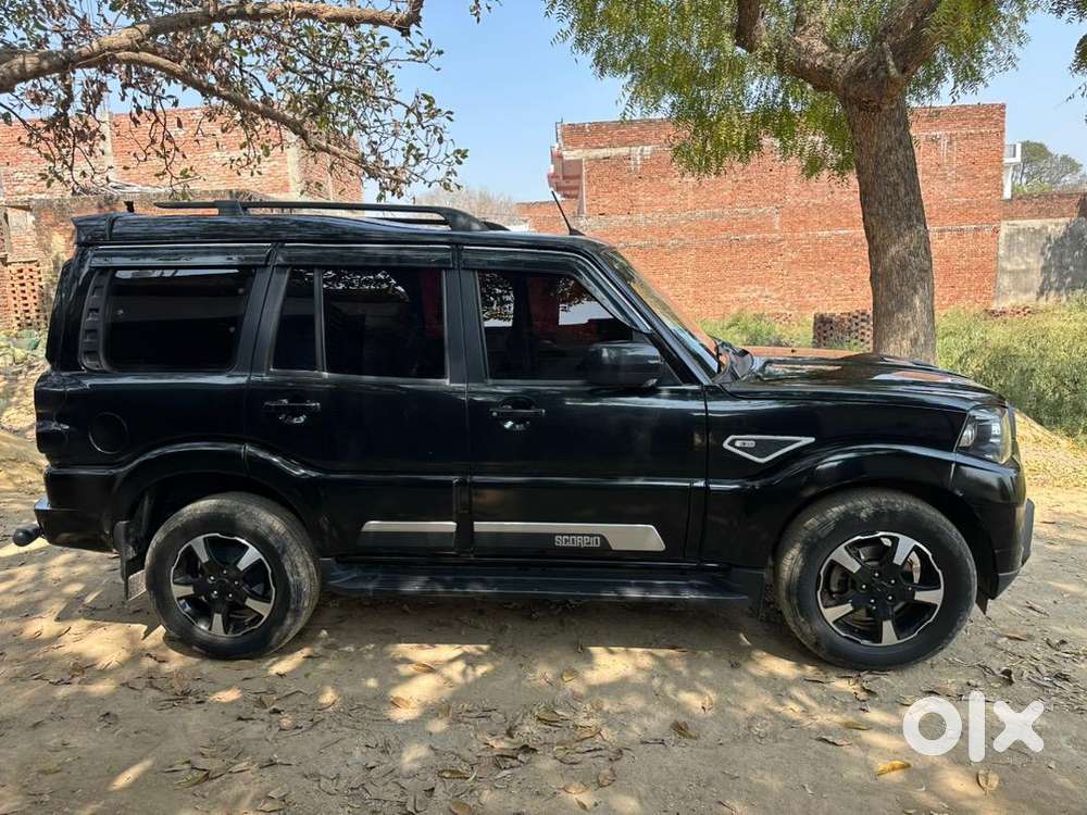Mahindra Scorpio Classic 2025 Diesel Well Maintained