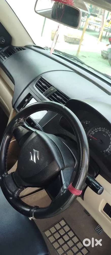 Maruti Suzuki Swift Dzire 2016