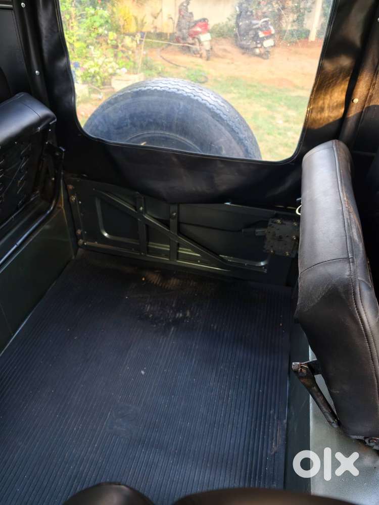 Mahindra Jeep 1995 Diesel Well Maintained