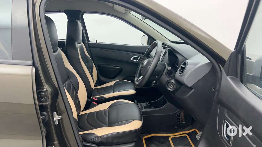 Renault Kwid 2019-ongoing 1.0 Rxt Amt (o), 2018, Petrol