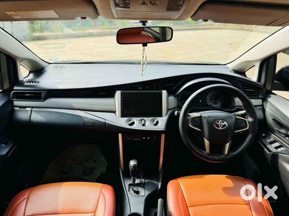 Toyota Innova Crysta 2.8 Gx At, 2016, Diesel