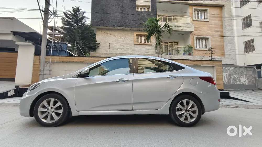 Hyundai Verna 1.6 Sx 2012