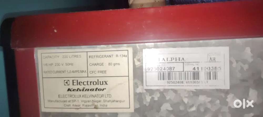 Electrolux 220 litres Refrigerator