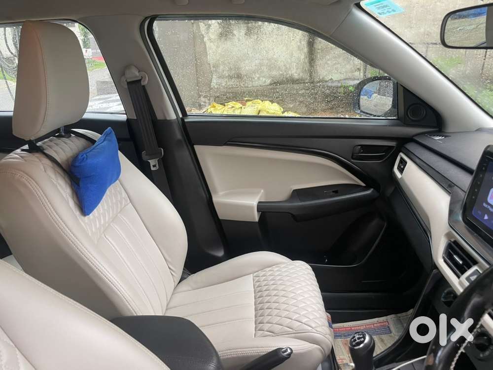 Maruti Brezza 2024 Lxi