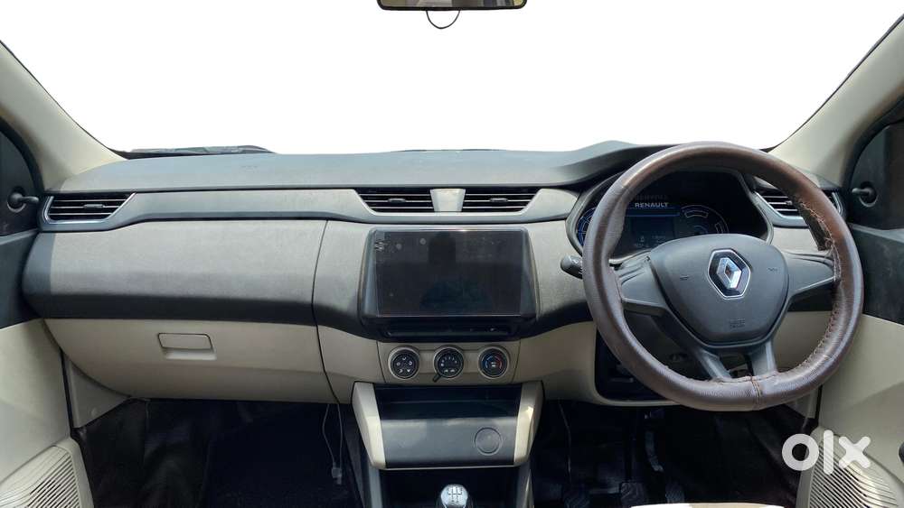 Renault Triber Rxl, 2023, Petrol