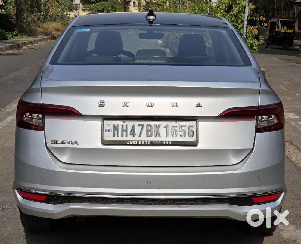 Skoda Slavia Style 1.0l Tsi At, 2023, Petrol