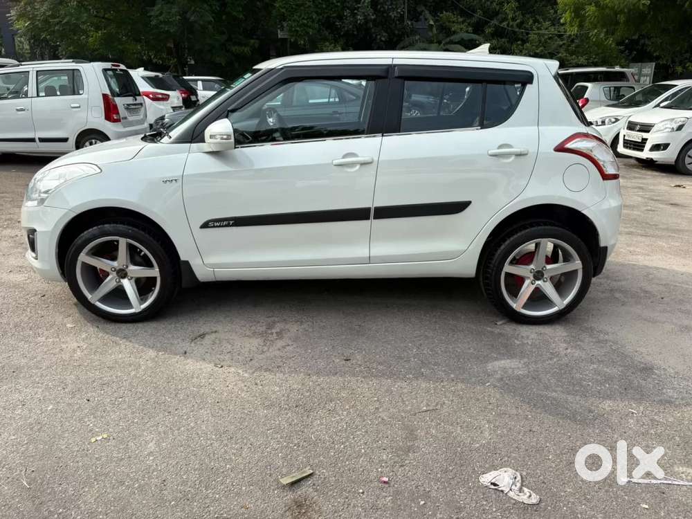 Maruti Suzuki Swift Vxi, 2016, Petrol