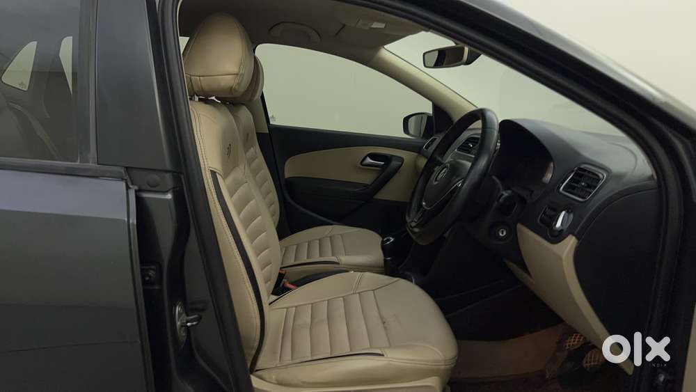 Volkswagen Polo 2009-2013 Petrol Highline 1.2l, 2016, Petrol