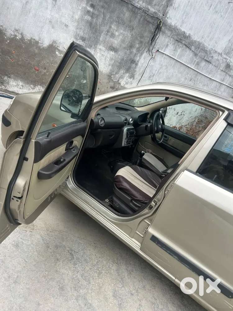 Hyundai Santro Xing Petrol 2011