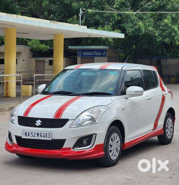 Maruti Suzuki Swift Vxi + Manual, 2016, Petrol