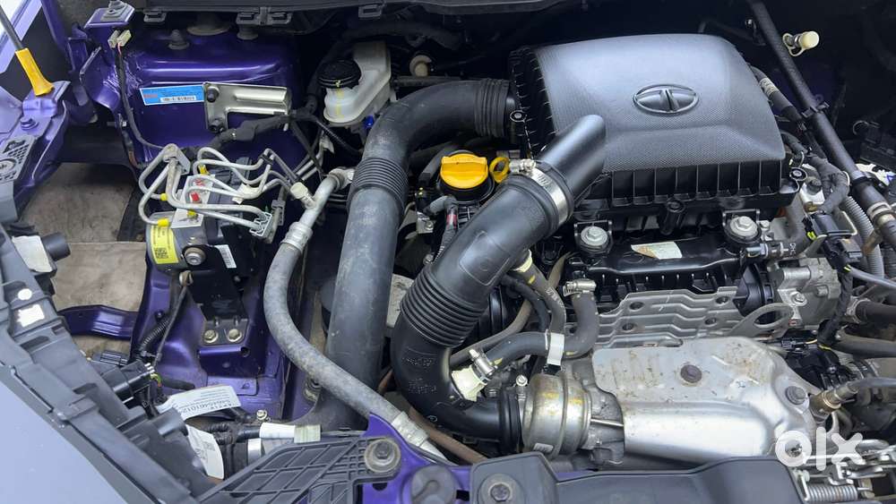 Tata Nexon Fearless Plus S Purple 1.2 Revotron Petrol 7dca Dual Tone..