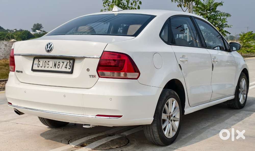 Volkswagen Vento 1.5l Tdi Highline Plus At Diesel, 2015, Diesel