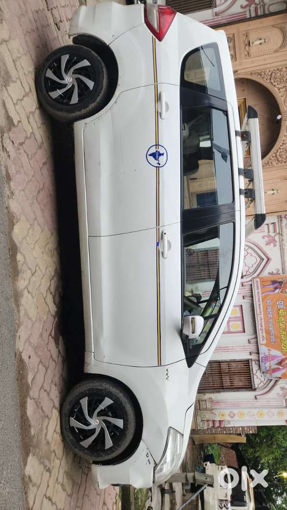 Maruti Suzuki Ertiga Vxi Cng, 2018, Cng & Hybrids